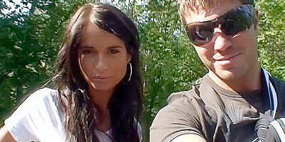 Amateur sucking dick in the park