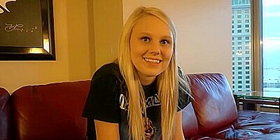 Lily Washes Her Hairy Pussy With The Shower Nozzle - Lily Rader