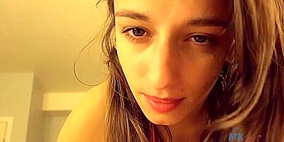 Willow Hayes - Willow Jerks You Off Good. You Cum In Her Hands