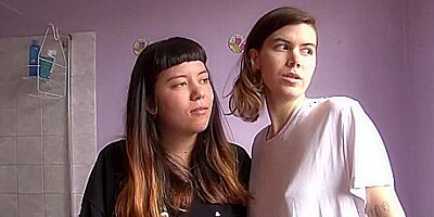 Chrissy & Jay Jay - Bubble Bath Bts