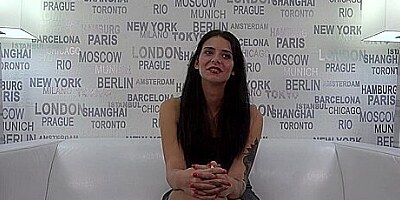Seducing Sarlot