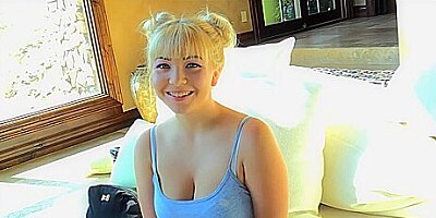 Rachel In A Unique Kind Of Girl 1