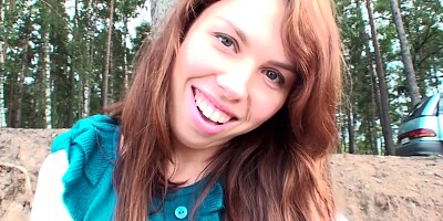 Ginger hottie gets naked on the beach and receives a lot of loving