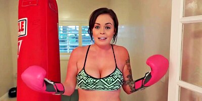 Sporty girl is placing her hot lips around a dick