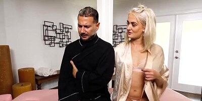 Zoe Sparx - Blonde Finds Work For Her Hands