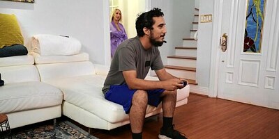 Kevin's Mom Has Got It Going On