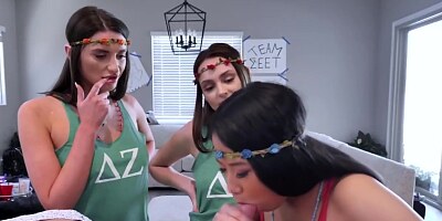 Breaking In The Sexy Pledge In Foursome