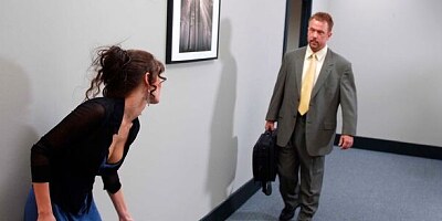 Jenni Lee gets the Professor's cock in class