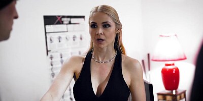 Stud fucking horny Sarah Vandella if he wants to stay i