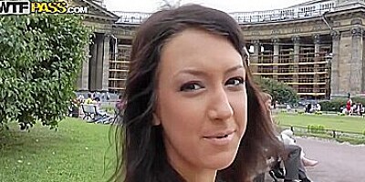 Live sex with sassy brunette with Elaine Meadors