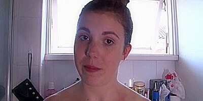 Viola in the Shower