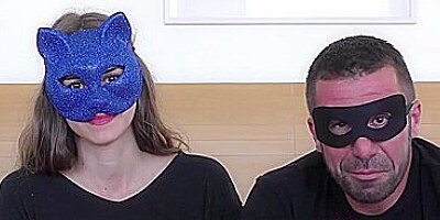 Enolla Calabre casting