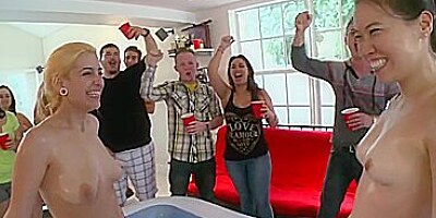 How to throw a fucking college party right