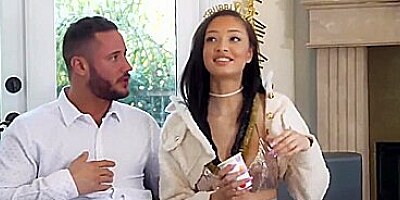 New Year’s Party - Scarlett Bloom