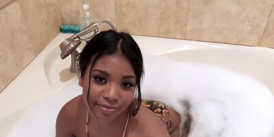 Nia Nacci - Alluring Chick