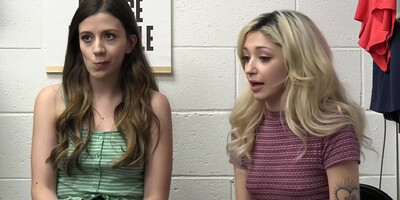 Natalie Brooks, Sia Lust - Sexsual Interrogating