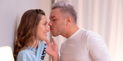 Home video with teen courtesan