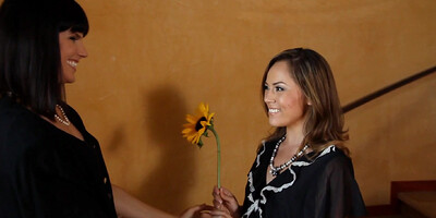 Hot babe surprised her boyfriend