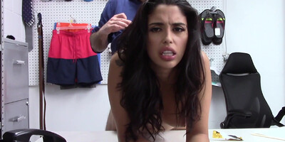 Vanessa Sky gives head and gets boned on the table