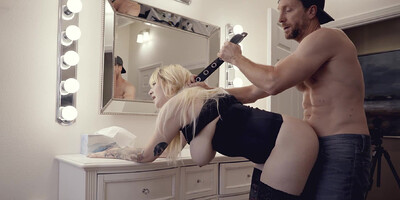 Blonde Hadley Haze with big natural tits gives a blowjob and gets a hard fuck