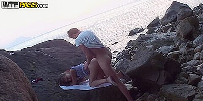 Thailand Holiday Fuck Scenes, Couple Shoots Thai Sex Video - Slava And Cleopatra Rios