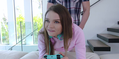 Young Jessae Rosae plays the game and fucking with BF