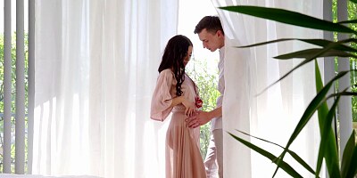 Fantastic morning sex with seductive brunette