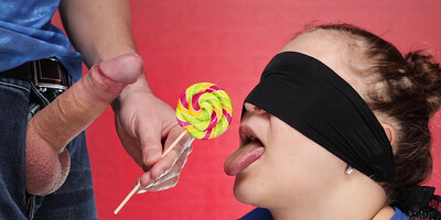 TASTE GAME - I sucked lollipops and then a surprise awaited me