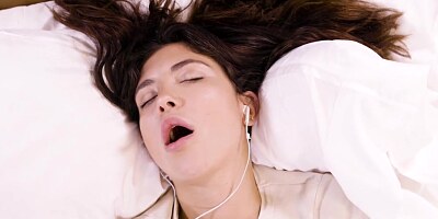 Brunette with hairy twat feels real intense orgasm