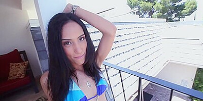 Tia Cyrus In Chick Needs A Huge Dick