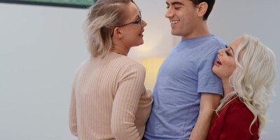 Milfs share little guy's dick in kinky threesome