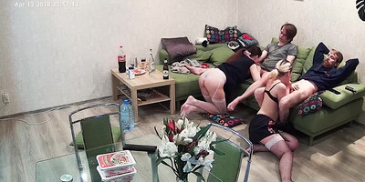 Swingers Teens In Hot Blowjob 4some Action With Friends