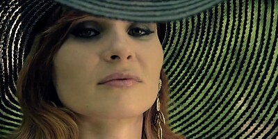 Jeny Smith wearing MyMokondo strap bondage in old park