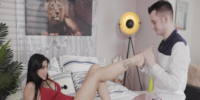 Sexy Milf Clea Gaultier Pays Off Stepson For Taking Her On Trip