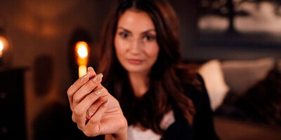 Blonde siren teases petite brunette