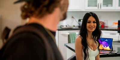 Hot Milf Jamie Michelle catches son's friend sniffing her panties, so she gives him the taste of the REAL thing