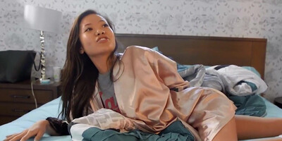 Flood of lust closed over girlfriends who humped