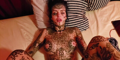 Big Tit Tattooed Bombshell Amber Luke Wants To Be Fucked Bad!