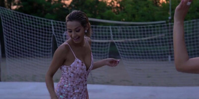 Veronica Leal hosts a garden party but invited only girls
