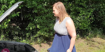 Shamelessly exploited!!! Suddenly he pulls off the condom!