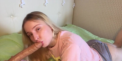 Morning With Beautiful Girl