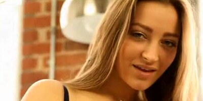 Dani Daniels hot beaver