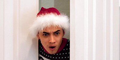 Threesome with a girl and her stepmom is the best Christmas gift