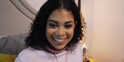 Lesbians use no devices but just lick pussies to the bitter