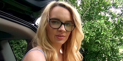 Teen bookworm pays stranger letting him drill tight cunt outdoors