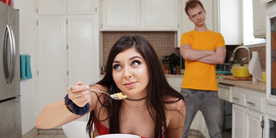 Keira Croft & Alex Jett in Fruity Loops