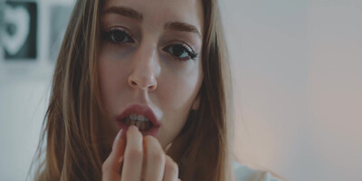 Good Girl - Mary Popiense