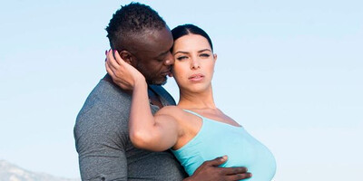 Kira Queen, exhibits curves and tits in interracial session