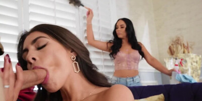 Sex with two wives is so good that overcomes other disadvantages