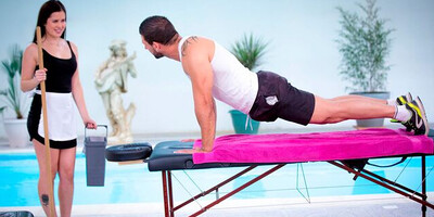 Cassie Fire, hotel maid enjoys anal with the masseur